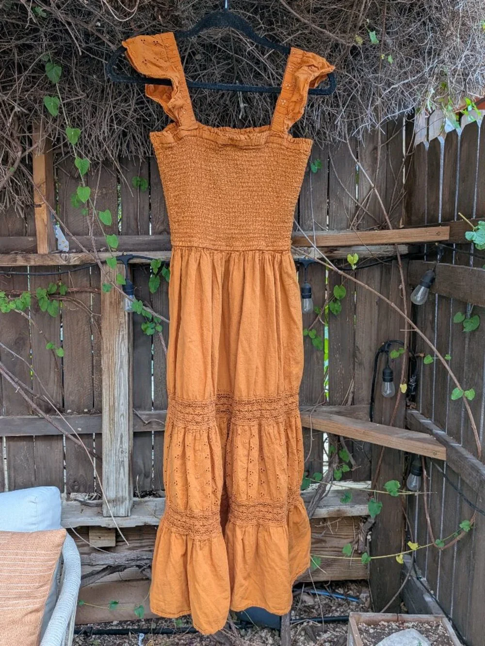 Shirred Eyelet Boho Summer Maxi Dress Sz M - Picture 2 of 4